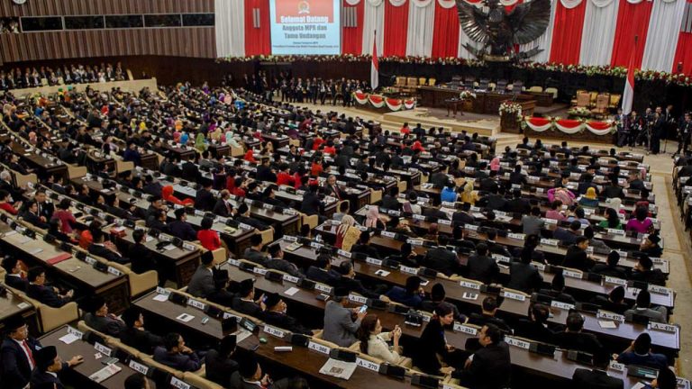 Apa Tanggung Jawab dan Fungsi DPR?