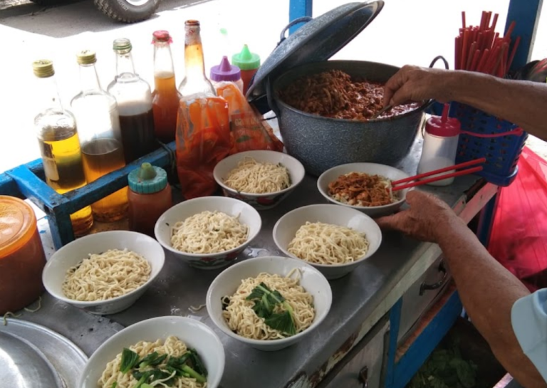 Rekomendasi Mie Ayam Depok Yang Rasanya Gak Pernah Gagal