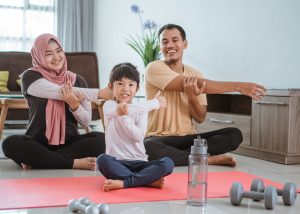 menikmati pola hidup sehat
