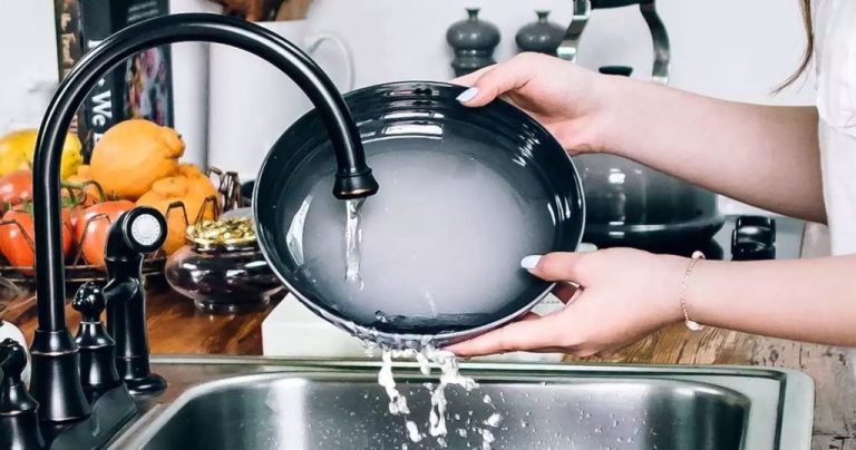 Cara Membersihkan Alat Dapur dengan Efektif dan Aman