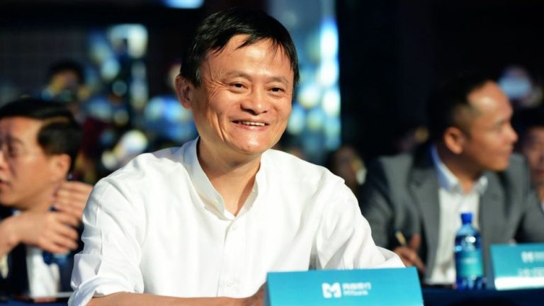 Bukan Sekadar Baik Hati, Ini Alasan Miliarder Rela Menyumbangkan Hartanya